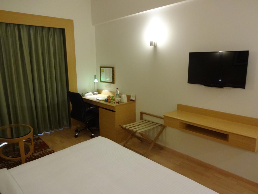 Lemon Tree Hotel, Gachibowli, היידראבד מראה חיצוני תמונה