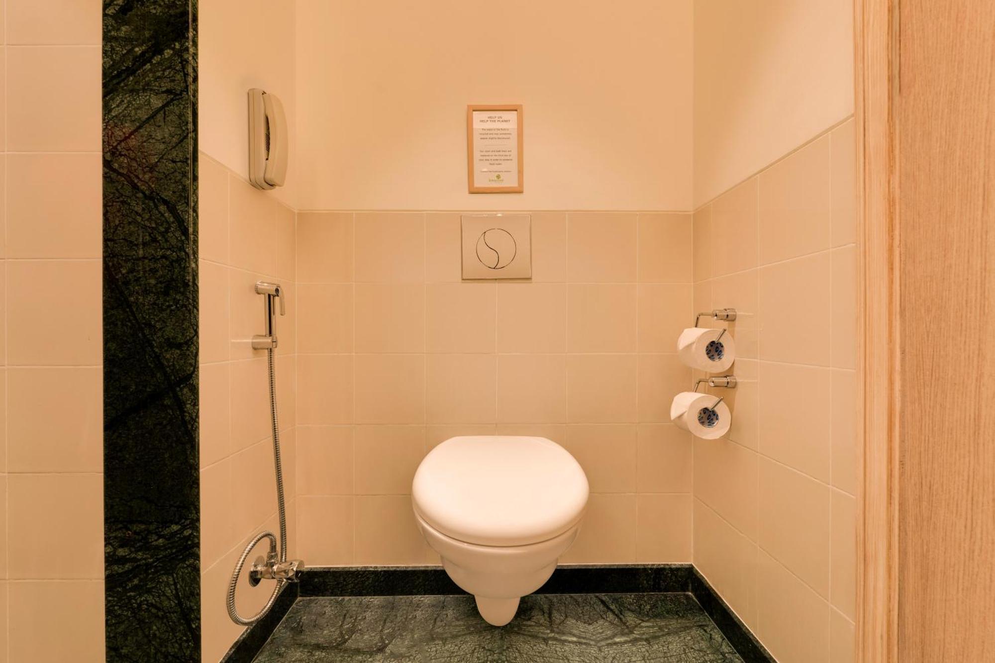 Lemon Tree Hotel, Gachibowli, היידראבד מראה חיצוני תמונה