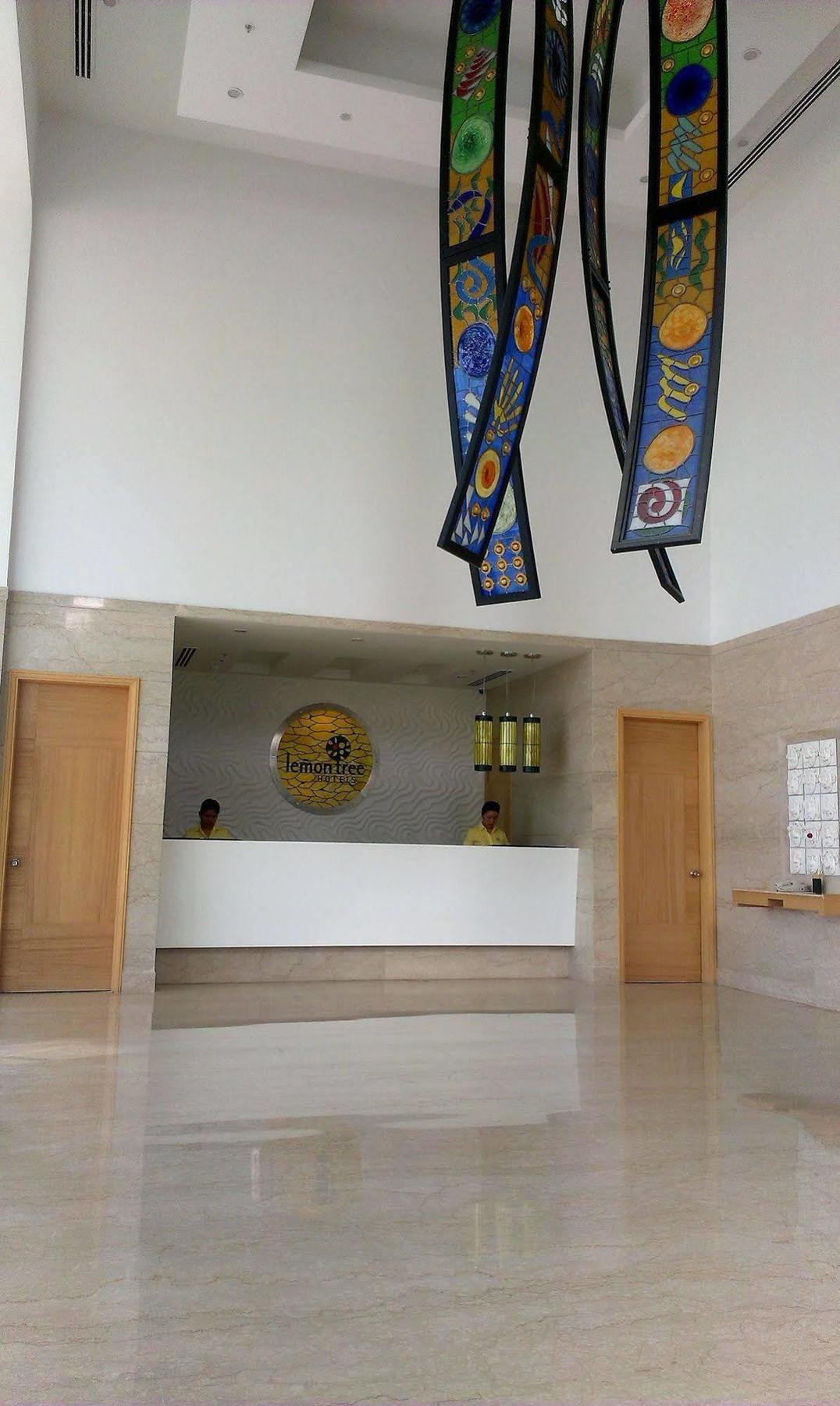 Lemon Tree Hotel, Gachibowli, היידראבד מראה חיצוני תמונה